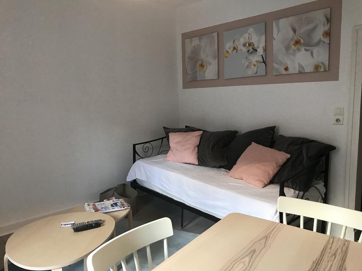 Le 38 Hotel Restaurant Dole Eksteriør billede